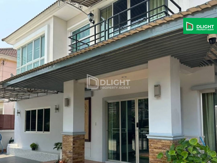 For SaleHouseLadkrabang, Suwannaphum Airport : Beautiful house, good location, good price! Single house for sale, Life Bangkok Boulevard, Prawet, 62 sq m, good condition, ready to move in, 4 bedrooms, 3 bathrooms, suitable for a large family, price only 7.8 million baht.