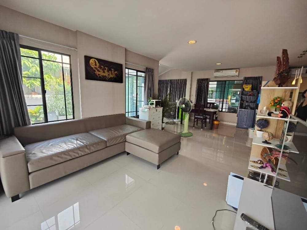 For RentHouseNawamin, Ramindra : 💥For rent 60,000 baht, Manthana Lake Watcharapol Village, Sukhapiban 5 Road, good location