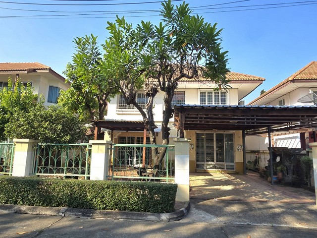 For SaleHousePathum Thani,Rangsit, Thammasat : Single house for sale, Garden Villa The Four Seasons, Rangsit-Khlong 3, Pathum Thani, 53.6 sq m, near Dream World