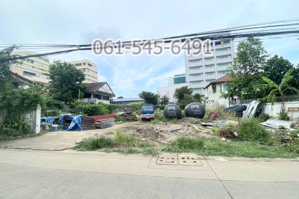 For SaleLandRatchadapisek, Huaikwang, Suttisan : Land for sale, 191.6 sq.w., Ratchada 32, beautiful, good location, convenient travel, suitable for project development.