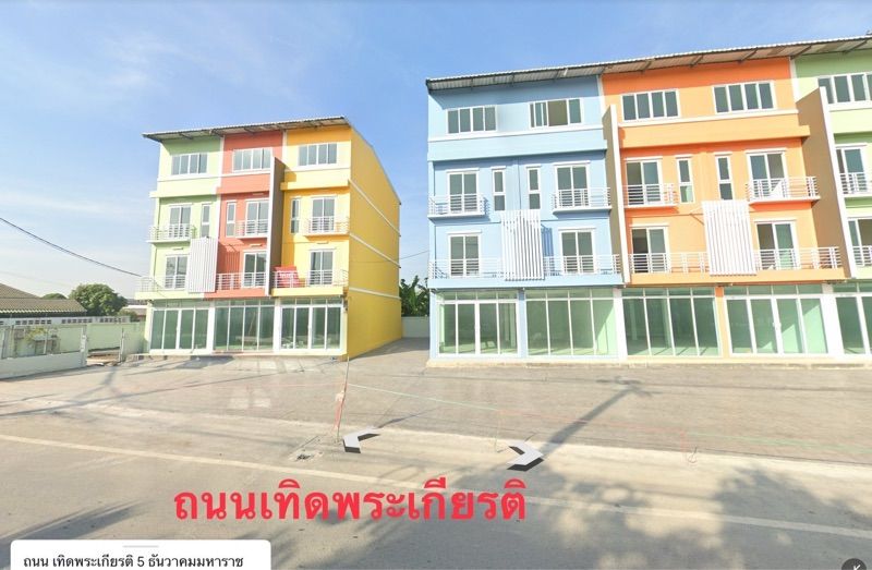 For SaleShophouseNonthaburi, Bang Yai, Bangbuathong : For sale: 3-storey commercial building on the road, prime location, Bang Yai District, Nonthaburi Province