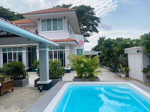 For RentHouseChiang Mai : Luxury house for rent with private pool near by 5 min to Tonkla School, No.11H515