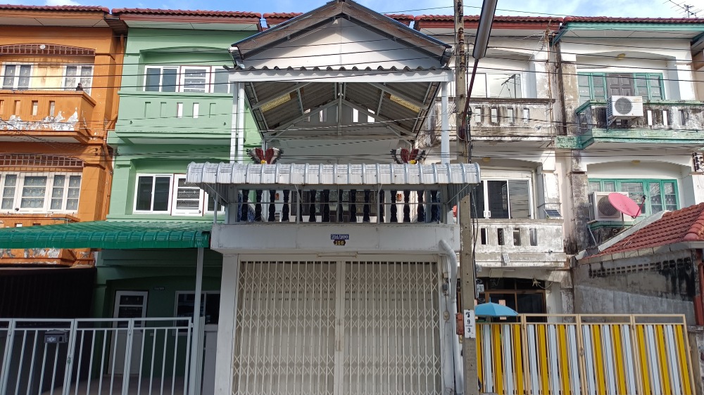 For SaleHouseRathburana, Suksawat : For sale: 3-storey townhouse, 20 sq.w., with extension, usable area 190 sq.w., Soi Pracha-ut 127