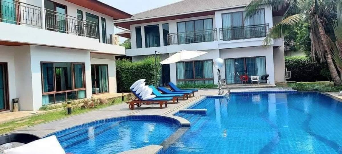 For RentHouseLadkrabang, Suwannaphum Airport : 🌜⭐️🌛For rent: 3 houses next to each other, with private swimming pool, fully furnished, ready to rent. Perfect Master Piece Rama 9, Motorway 7