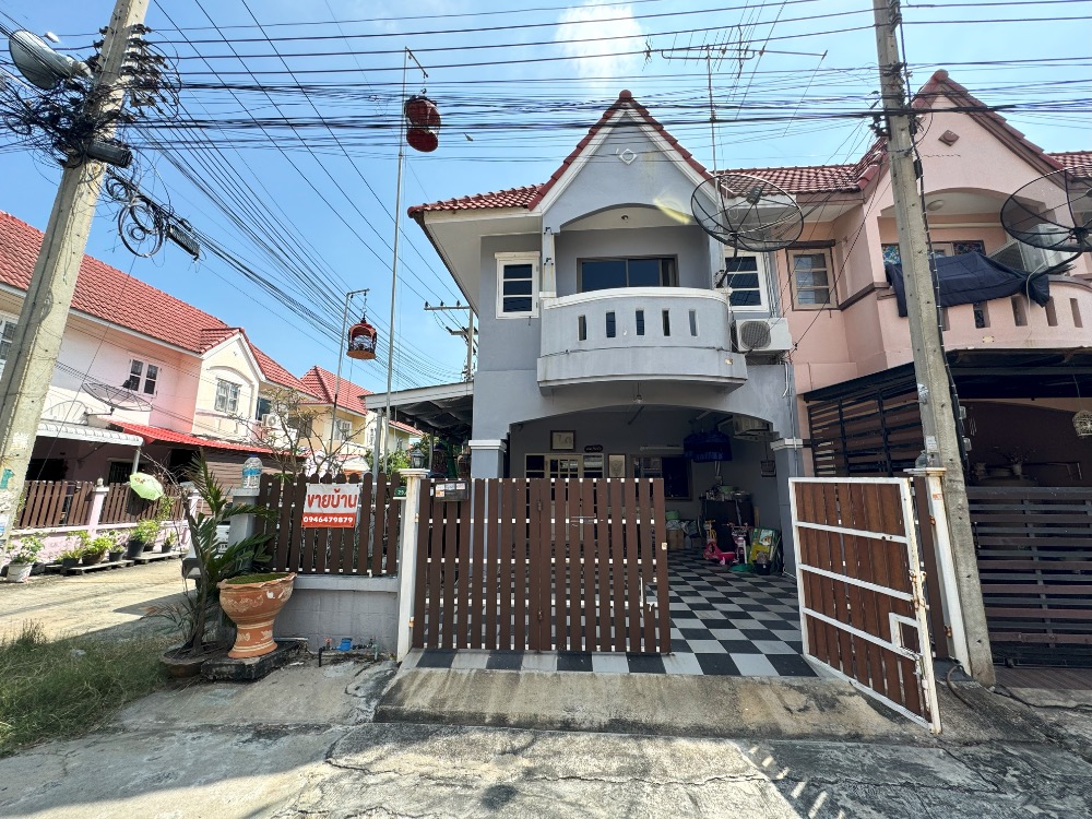 For SaleTownhouseMahachai Samut Sakhon : ✨Townhouse for sale, 2 floors, Wisesuk Nakhon 13 Phase 1 Project, Soi Phanthai Norasing, Samut Sakhon Province✨