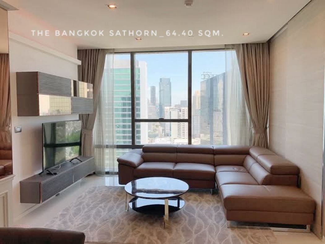 For RentCondoSathorn, Narathiwat : Condo for rent, ready to move in, large room, 1 bedroom, Sathorn city view, The Bangkok Sathorn, 64.4 sq m., convenient transportation, next to BTS and expressway