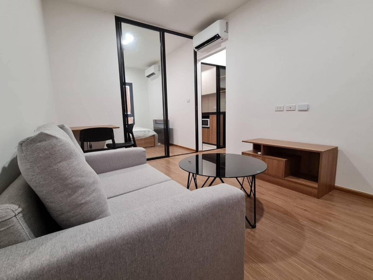 For RentCondoBang kae, Phetkasem : !!Guaranteed price, rent with us..the cheapest🥰If you are near MRT Phasi Charoen and Seacon Bang Khae, this is the place🥰