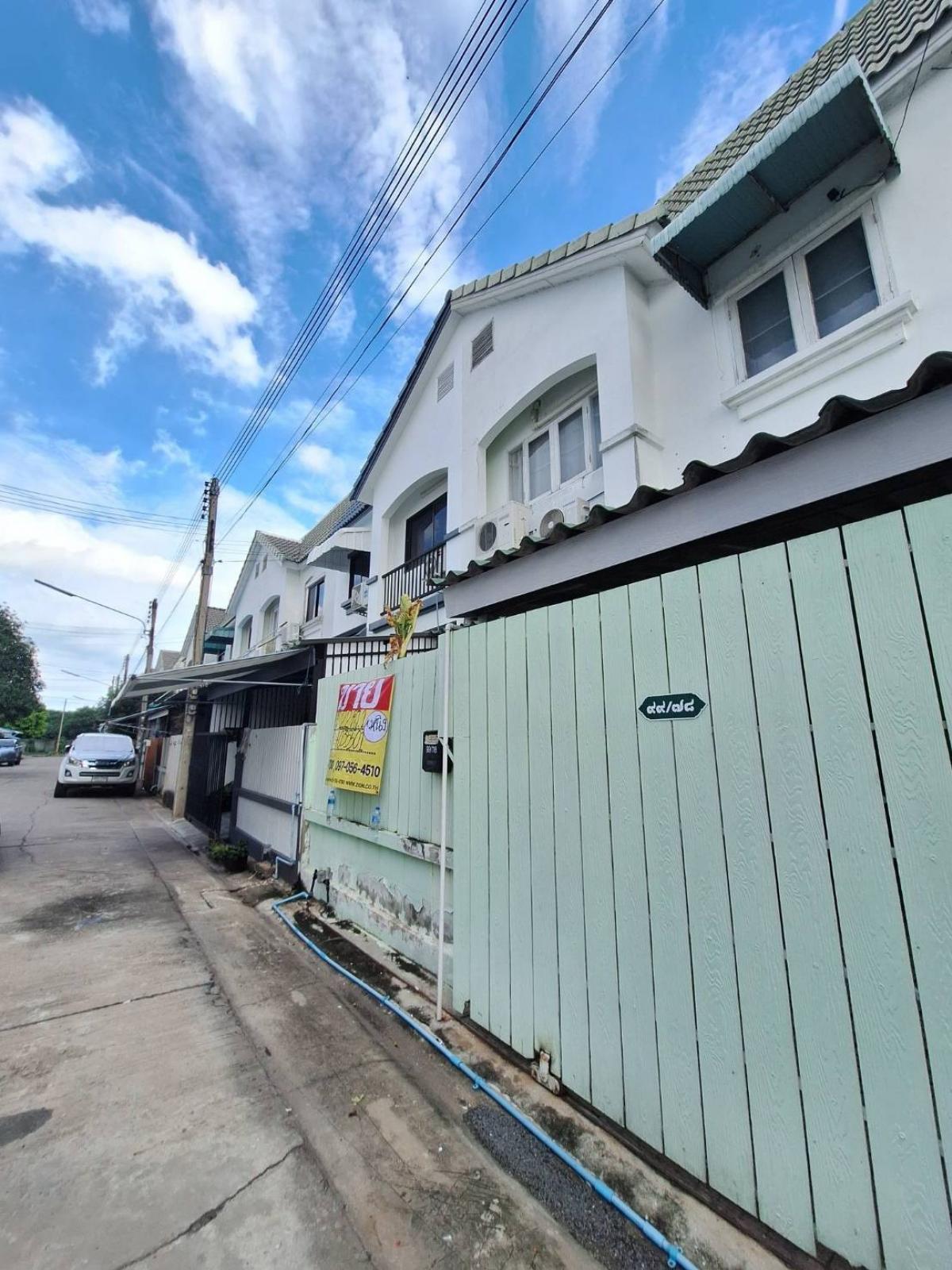 For SaleTownhouseMahachai Samut Sakhon : Townhouse behind Sinsakon Industrial Estate, ready to move in