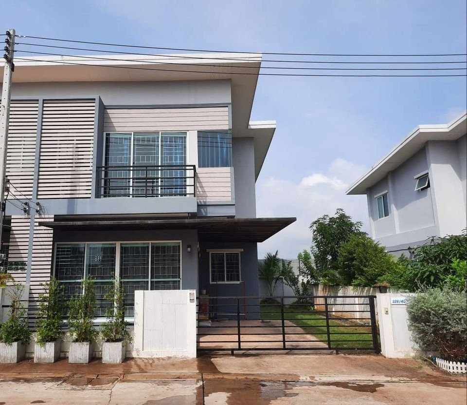 For SaleHousePrachin Buri : Ready to move in 2-storey house near Industrial Estate 304