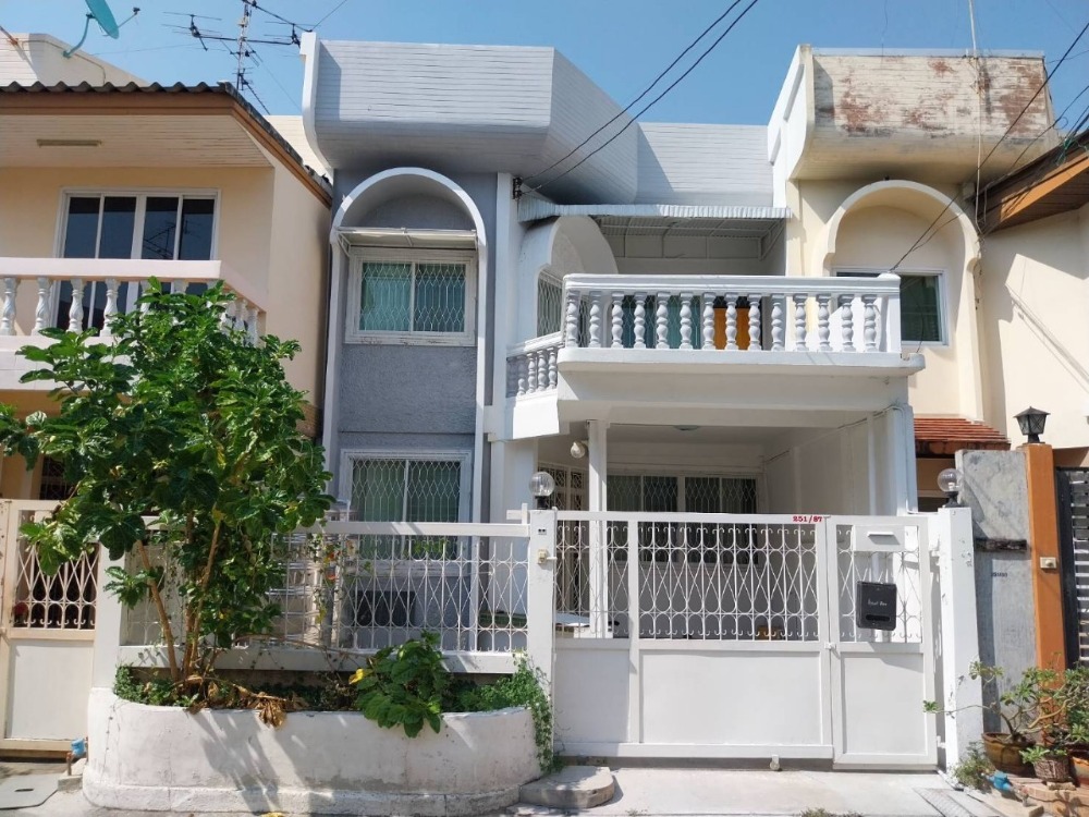 For SaleTownhouseRama3 (Riverside),Satupadit : 2-storey townhouse for sale, ready to move in