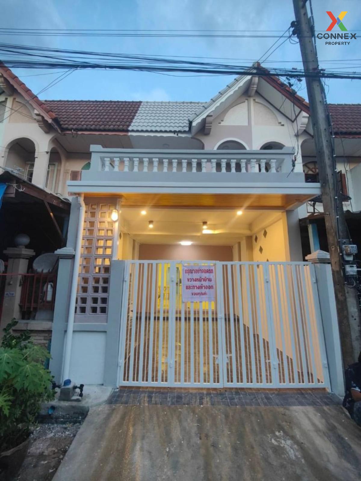 For SaleTownhousePathum Thani,Rangsit, Thammasat : For Sale Townhouse/Townhome  , Sena Vila 91 , Pracha Thipat , Thanyaburi , Pathum Thani , CX-111906