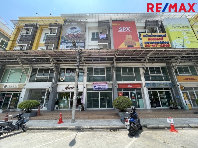 For SaleShophouseMin Buri, Romklao : Commercial building for sale, Soi Mistine, Vera Ramkhamhaeng Suvarnabhumi Project, Wayra Ramkhamhaeng Suvarnabhumi, Ratchadaphisek Intersection