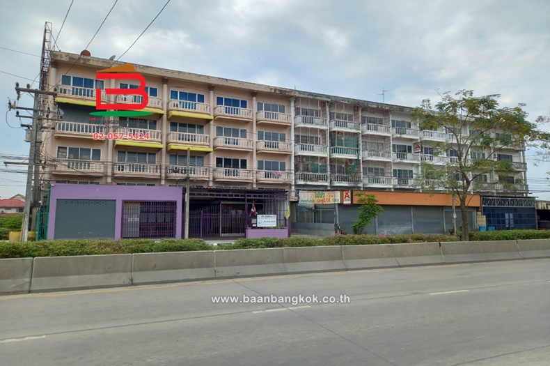 For SaleShophousePathum Thani,Rangsit, Thammasat : Commercial building opposite Nimit Mai 66, area 35.9 sq m., Nimit Mai Road, Lam Luk Ka Subdistrict, Lam Luk Ka District, Pathum Thani Province