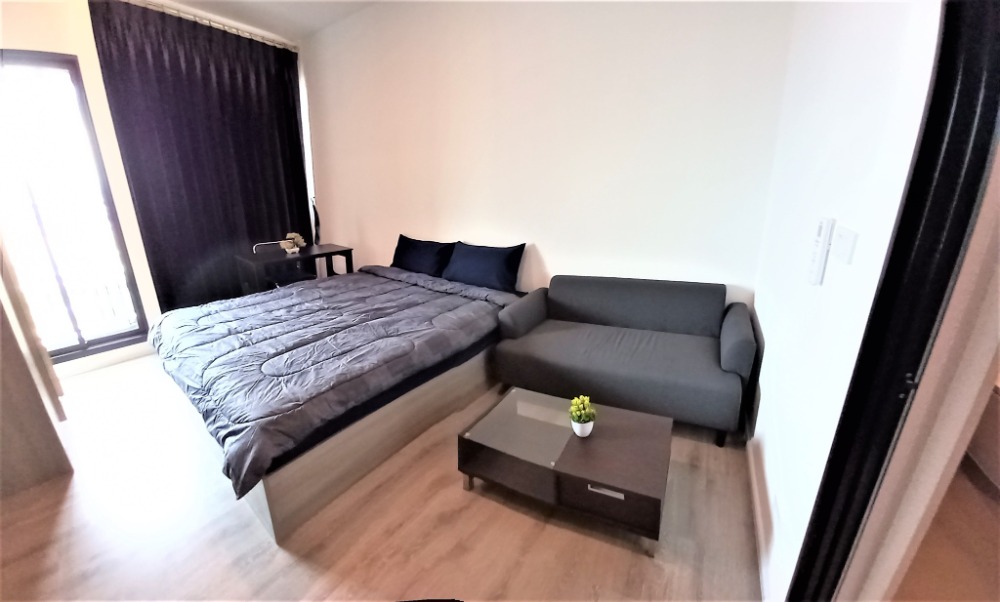 For RentCondoSamut Prakan,Samrong : 🌷📢FOR RENT>> Knightsbridge Sukhumvit - Thepharak>> Next to MRT Thepharak, 21st floor, 2.8 meter high ceiling, airy, comfortable, fully furnished #LV-MO1014