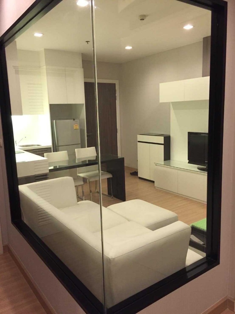 For RentCondoWongwianyai, Charoennakor : For Rent Urbano absolute sathorn-taksin 1 bed size 38 sq.m. F/F