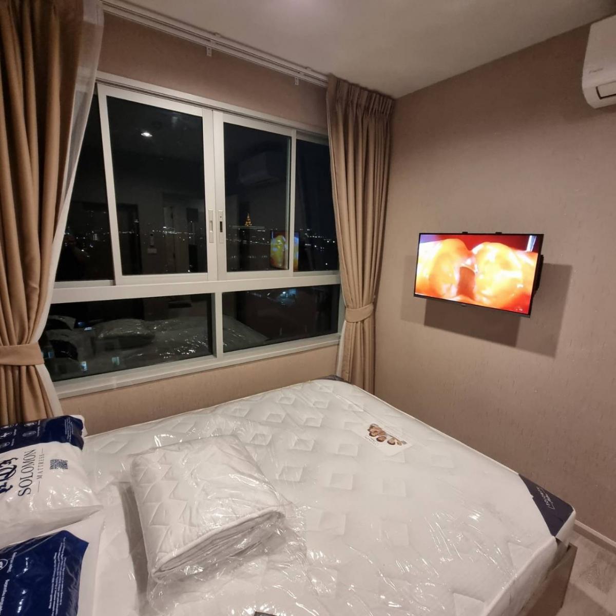 For RentCondoPinklao, Charansanitwong : 🏙️For rent: One bed plus room with river view @ideoCh70, complete with furniture, electrical appliances, contact📲 or Line: 0616395225