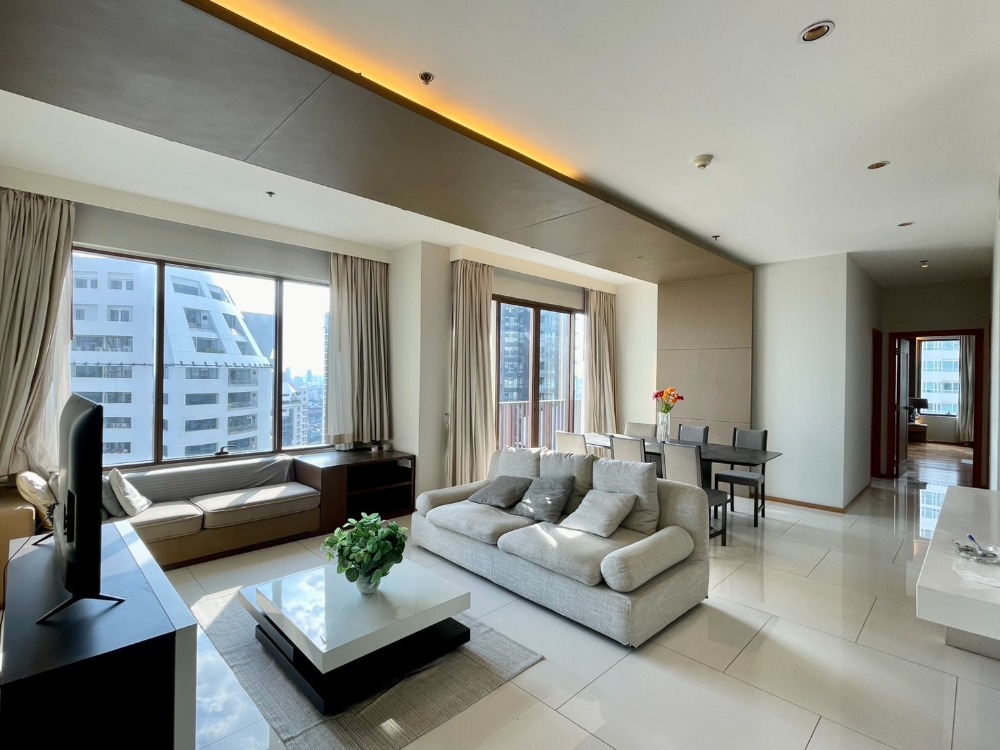 For RentCondoSukhumvit, Asoke, Thonglor : For rent and sale The Emporio Place 107 sqm 2 beds 2 baths