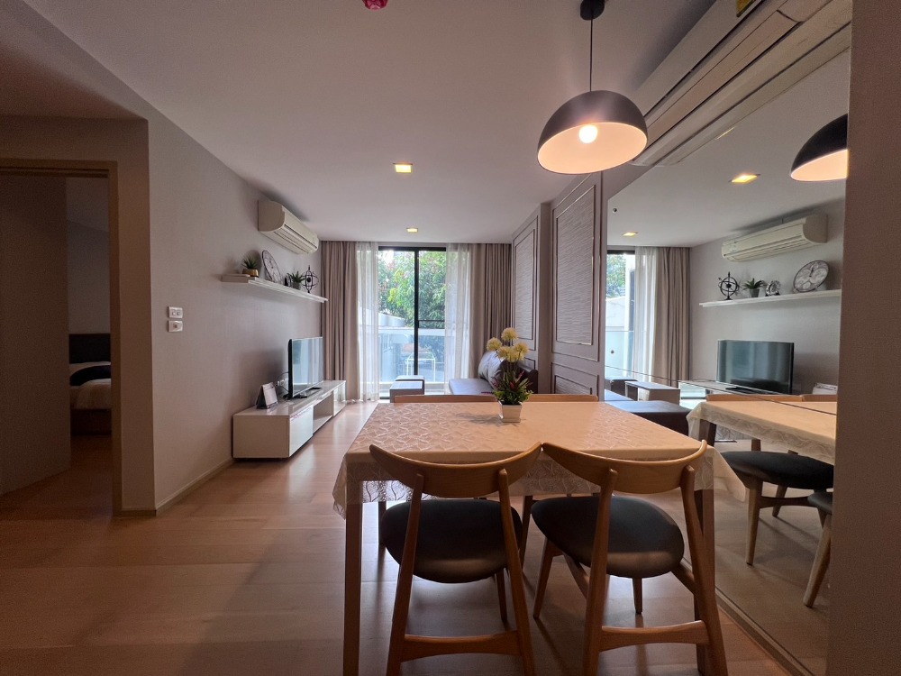 For RentCondoSukhumvit, Asoke, Thonglor : For rent: 2 Bed Liv @ 49