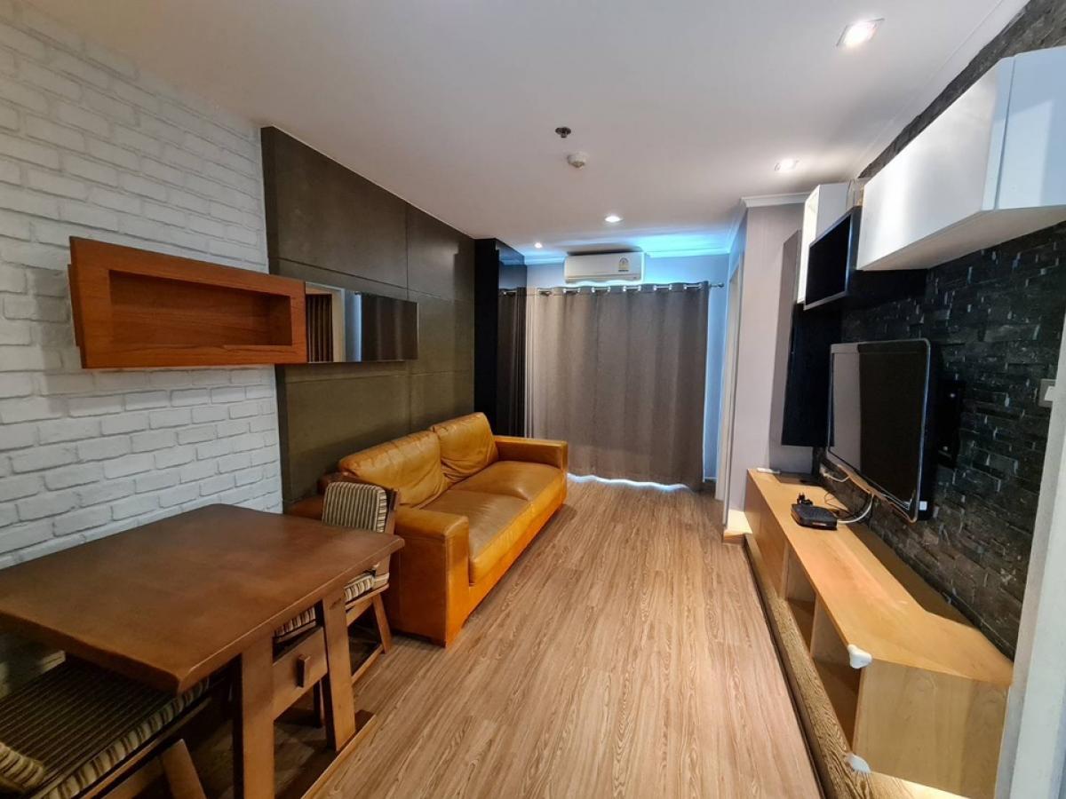 For RentCondoRama3 (Riverside),Satupadit : Large room for rent, 35th floor, Building D, 12,000 baht, ready to view the room after New Year.