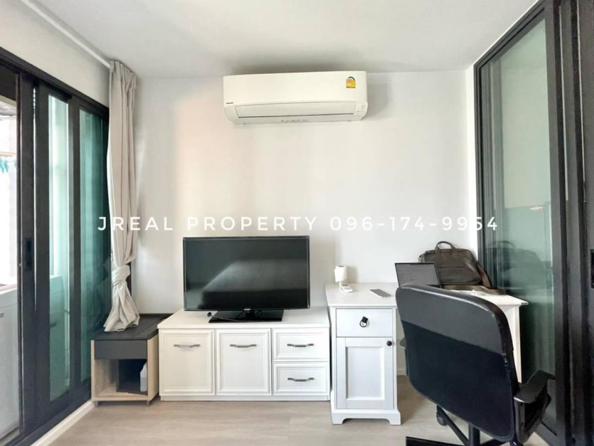 For RentCondoKasetsart, Ratchayothin : 🔥🔥 Next to BTS Bang Bua!! 11,000 🔥🔥 Opposite Sripathum University, near Kasetsart University, very convenient to travel.