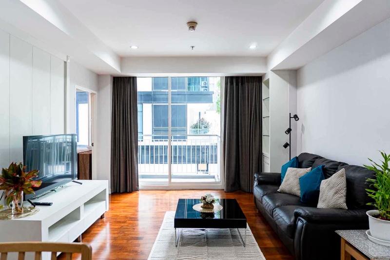 For RentCondoSukhumvit, Asoke, Thonglor : Condo For Rent Baan Siri 24 1 Bedroom 1 Bathroom 60 sqm