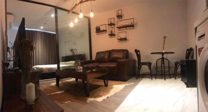 For RentCondoSukhumvit, Asoke, Thonglor : Condo For Rent Rhythm Ekkamai 1 Bedroom 1 Bathroom 35 sqm