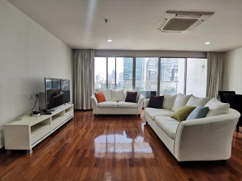 For RentCondoWitthayu, Chidlom, Langsuan, Ploenchit : Condo For Rent New House 2 Bedroom 3 Bathroom 162 sqm