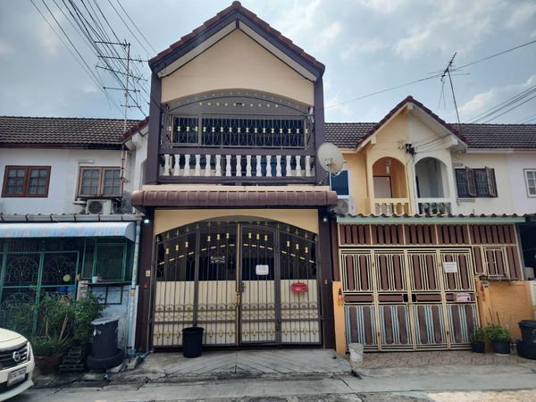 For SaleTownhouseBang kae, Phetkasem : 2-storey townhouse, 20.7 sq m., No. 27, Soi 9, Setthakit Village Road, Bang Khae Nuea Subdistrict, Bang Khae District, Bangkok, selling price