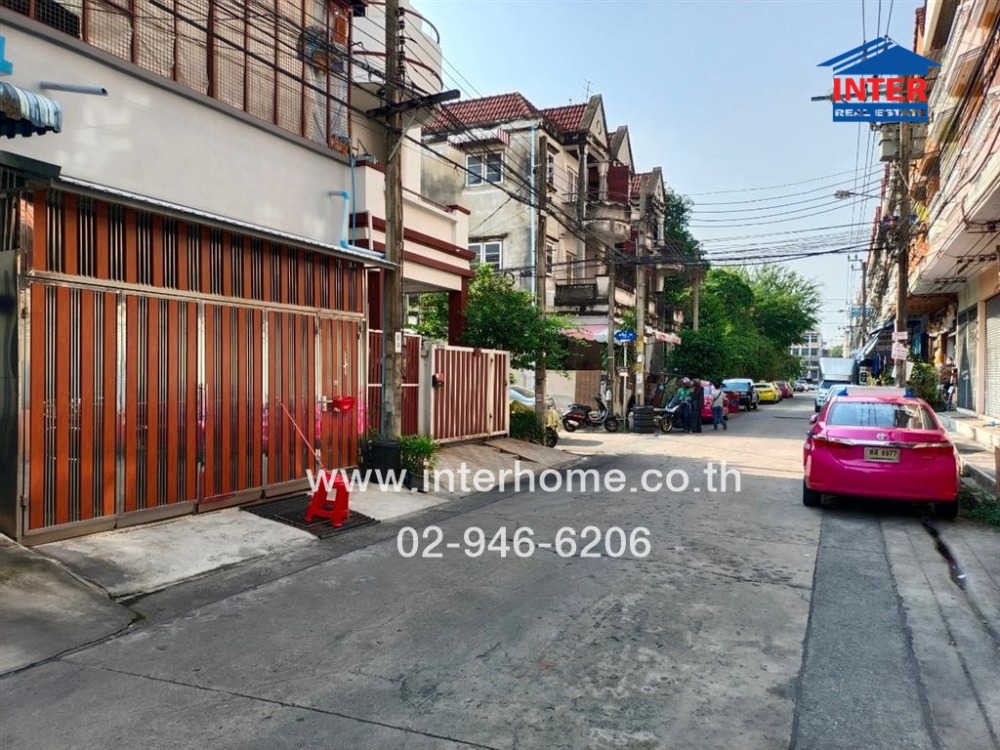 For SaleTownhouseSeri Thai, Ramkhamhaeng Nida : 3-storey townhouse, 20 sq m, Piemsuk Village, Seri Thai 32, Soi Seri Thai 32, Lat Phrao Road, Seri Thai Road, Bang Kapi District, Bangkok