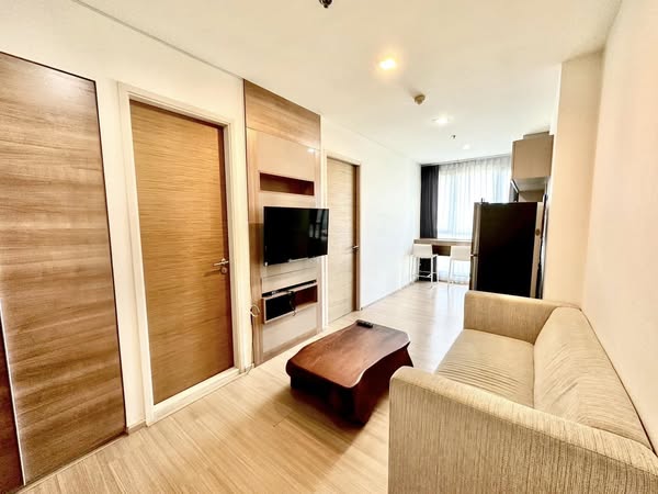 For RentCondoOnnut, Udomsuk : 𝗥𝗵𝘆𝘁𝗵𝗺 𝗦𝘂𝗸𝗵𝘂𝗺𝘃𝗶𝘁 𝟱𝟬,condo next to Lotus and BTS On Nut 🚄 For rent at the cheapest price in the market!!!✨🔥Only 18,000 baht/month!!🔥