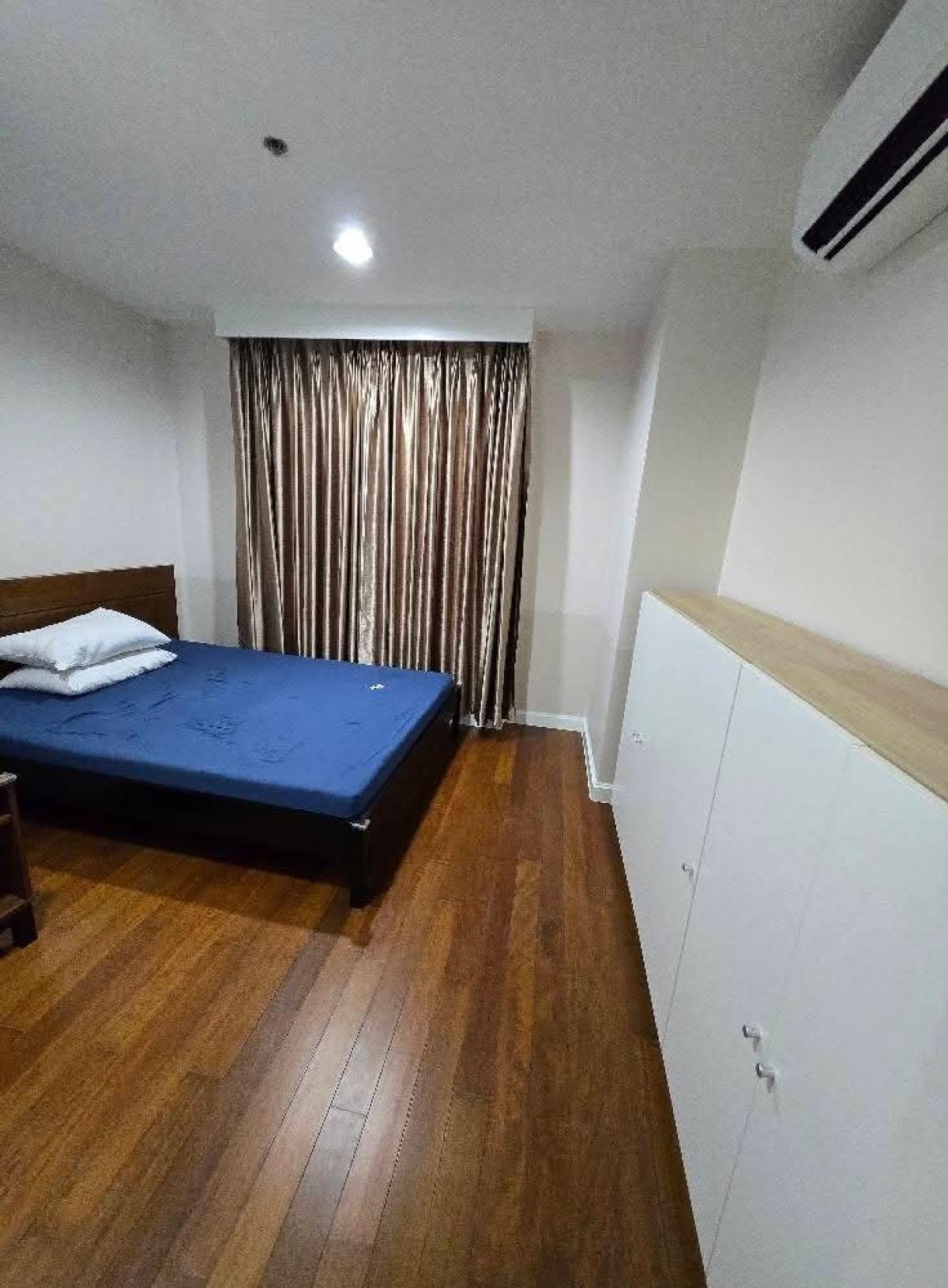 For RentCondoRama9, Petchburi, RCA : For rent BELLE GRAND RAMA9 (near MRT Rama 9) Project located at Soi Rama 9 Square, Huai Khwang Subdistrict, Huai Khwang District, Bangkok 10310 Building C2, 10th Floor • Type: 2 bedrooms, 1 bathroom • Size: 68 sq m. • Floor: 10 • Rental price: 35,000 baht