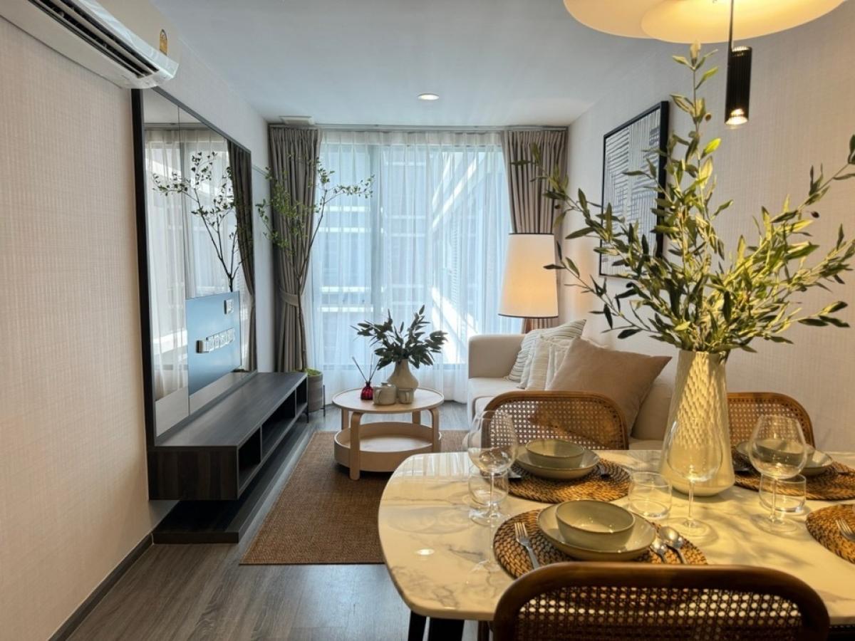 For SaleCondoSukhumvit, Asoke, Thonglor : For sale, selling a sample room! ideo mobi sukhumvit 40 (ideo mobi sukhumvit 40) 2/2 Bed 52 sq m, price 7,590,000 baht, BTS Ekkamai