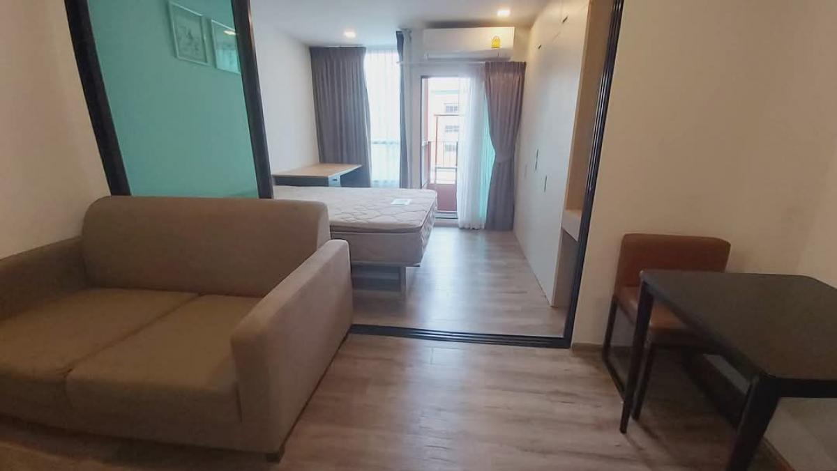 For RentCondoVipawadee, Don Mueang, Lak Si : Condo Brown Phahon Yothin 67 near BTS Sai Yud