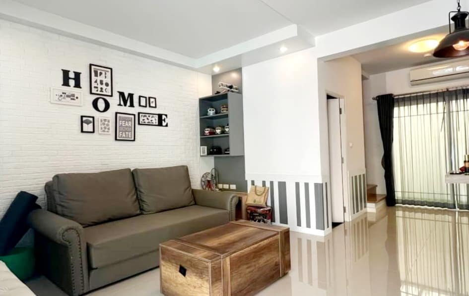 For RentTownhouseSamut Prakan,Samrong : 🏡Pet-friendly 2 Bedroom Townhouse For RENT @INDY BANGNA Km.7🏡