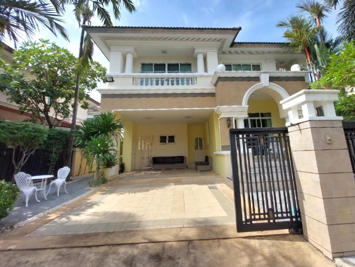 For RentHouseNawamin, Ramindra : For rent: 2-storey detached house, luxury project, 90 sq m., located on the main road, Ram Intra Km. 2 (Lat Phrao), can exit Kaset-Nawamin.