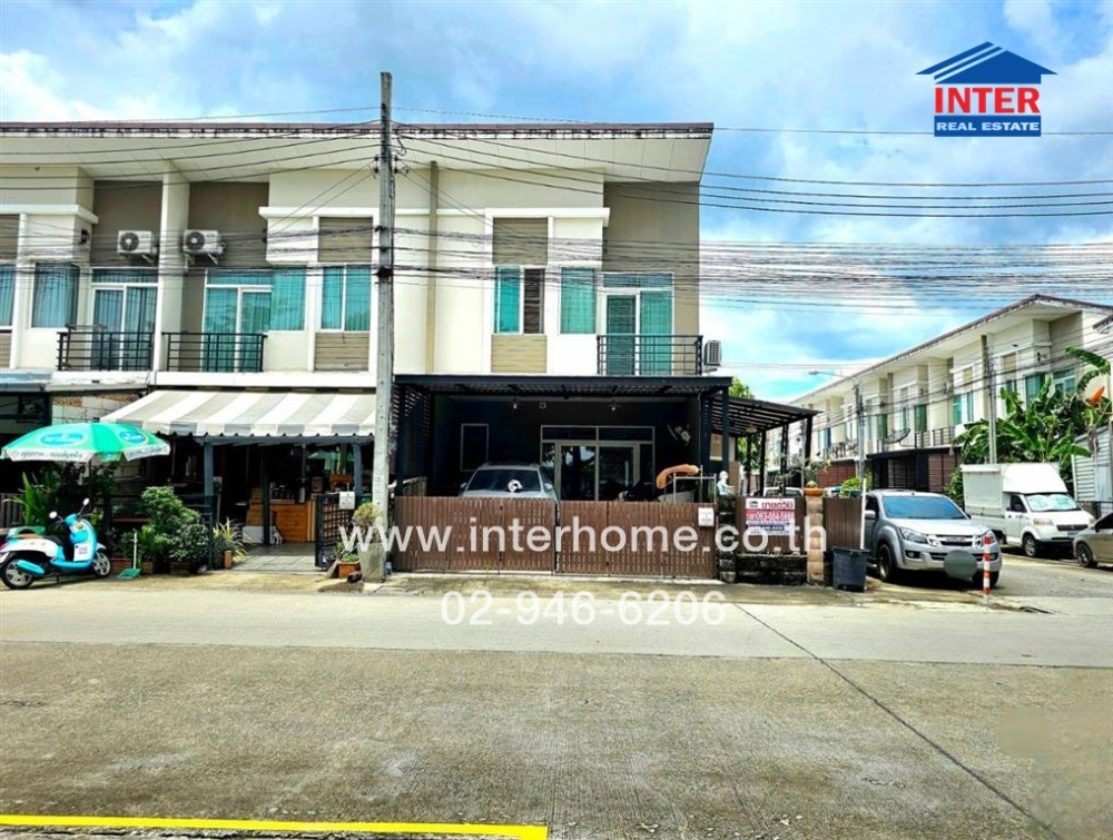 For SaleTownhouseLadkrabang, Suwannaphum Airport : 2-storey townhouse, 30.4 sq.w., Gusto Village, Bangna-Suvarnabhumi, near King Mongkuts University of Technology Thonburi, Wat Si Warin Noi Road, Bang Sao Thong, Samut Prakan