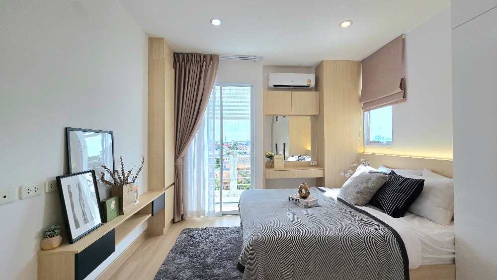 For SaleCondoLadprao101, Happy Land, The Mall Bang Kapi : Urgent sale, large room, 2 bedrooms, beautifully decorated, ready to move in, Lat Phrao 101