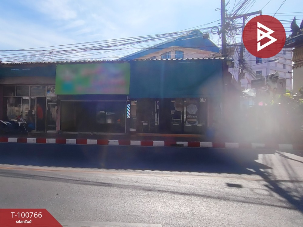 For SaleShophouseChanthaburi : Commercial building for sale, area 14.5 sq.wa, Chanthaburi Market, on the road, good location