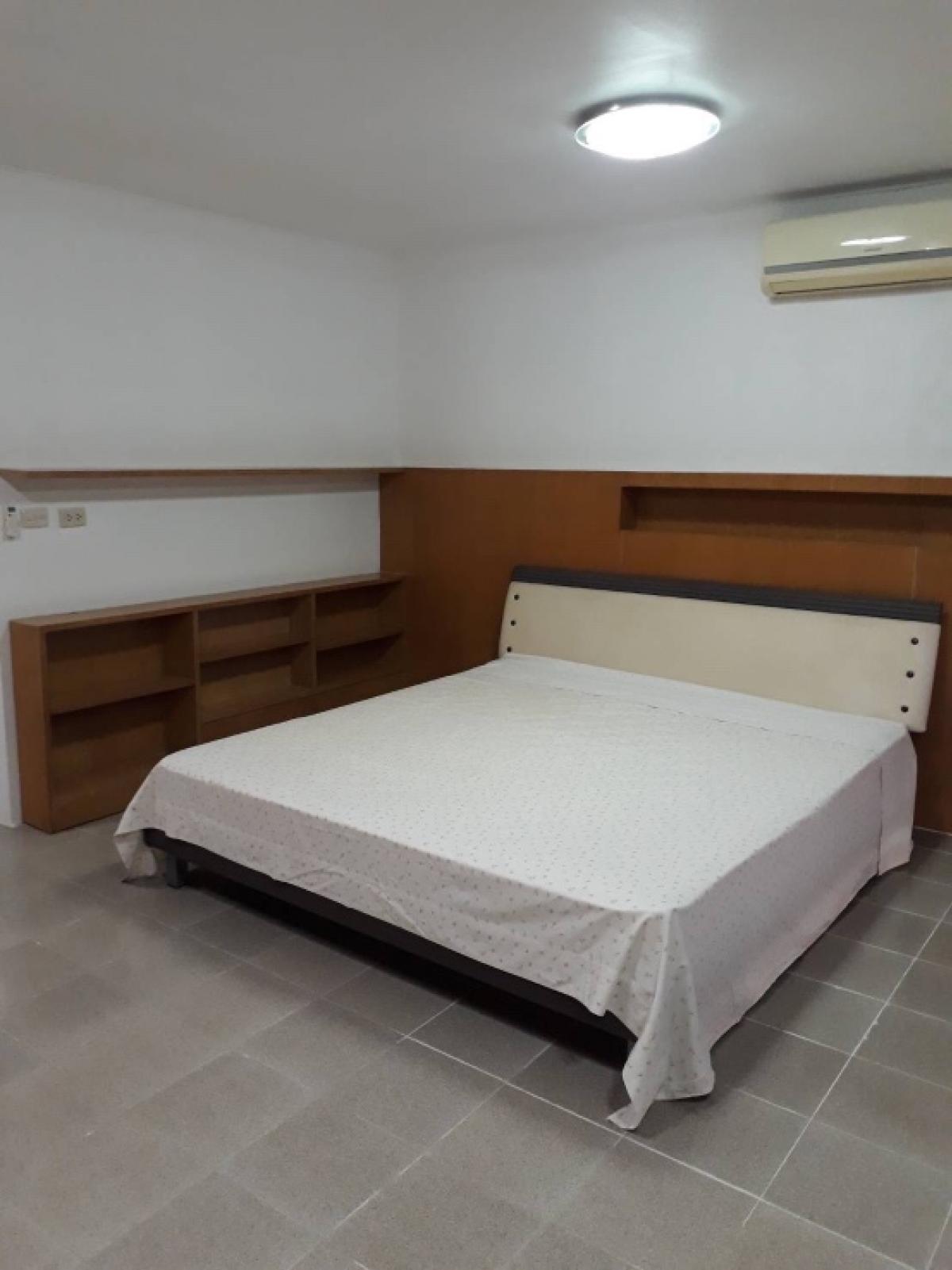 For RentCondoBangna, Bearing, Lasalle : 🏙️For rent, cheap price, Park land bangna (Parkland Bangna), Building 5, 5th floor✨ 38 sq m., price 6,000 baht, ready to move in