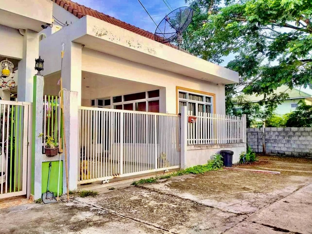 For SaleHouseNong Khai : For sale: 1-storey house, The Centerpoint, in Nong Khai city (behind the prison)