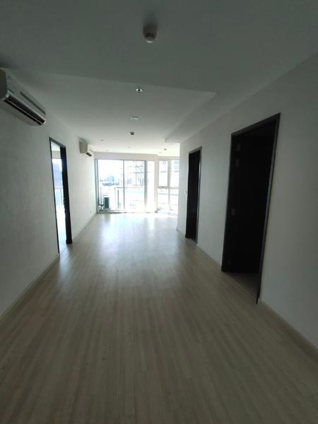 For SaleCondoOnnut, Udomsuk : Condo For Sale Sky Walk Condominium 2 Bedroom 2 Bathroom 101.05 sqm