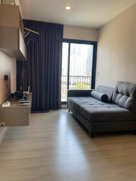 For SaleCondoRama9, Petchburi, RCA : For Sale Life Asoke 2 Bed 8 mb