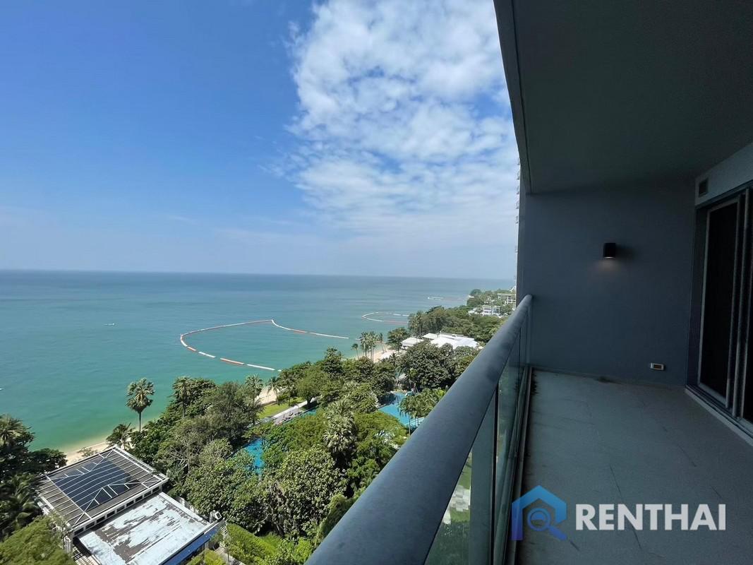 For SaleCondoPattaya, Bangsaen, Chonburi : 2-bed Fully Furnished Condo in Zire Wongamat