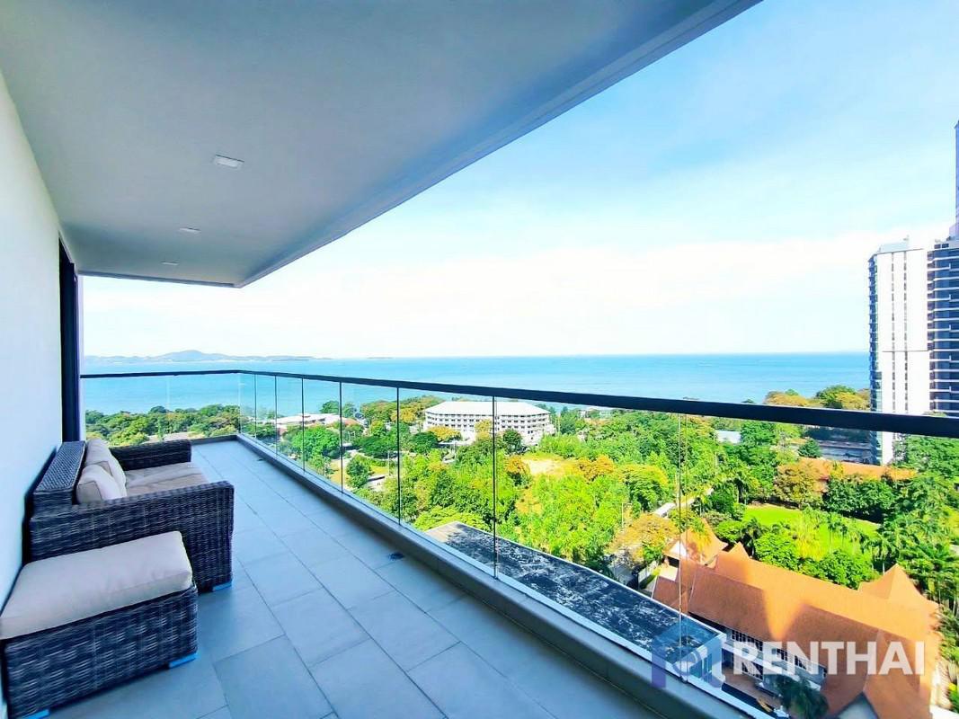 For SaleCondoPattaya, Bangsaen, Chonburi : Fully Furnished 2bed Condo in Pratamnak Pattaya