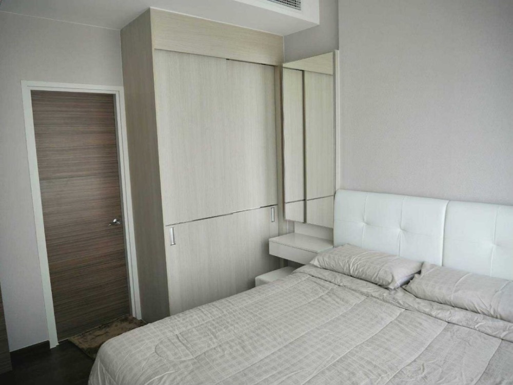 For SaleCondoRama9, Petchburi, RCA : For sale urgently (large room, good price) 1 bedroom, 1 bathroom Q Asoke Q Asoke