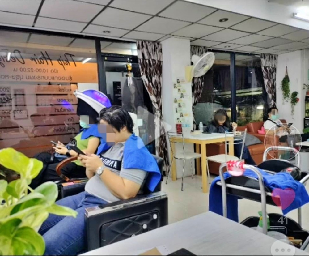 For LeaseholdShophouseLadprao101, Happy Land, The Mall Bang Kapi : Beauty salon for rent, opened for 12 years, Ramkhamhaeng, rent 8,000 baht, near Rajamangala, Ramkhamhaeng Hospital, The Nine, The Mall