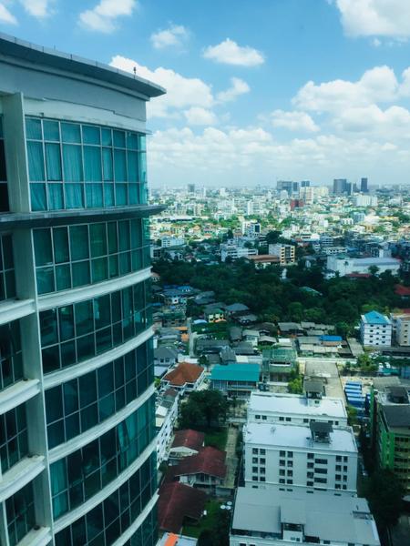 ขายคอนโดอ่อนนุช อุดมสุข : ขาย สกายวอล์ค คอนโดมิเนียม-Sky Walk Condominium 2 ห้องนอน 54 ตรม.