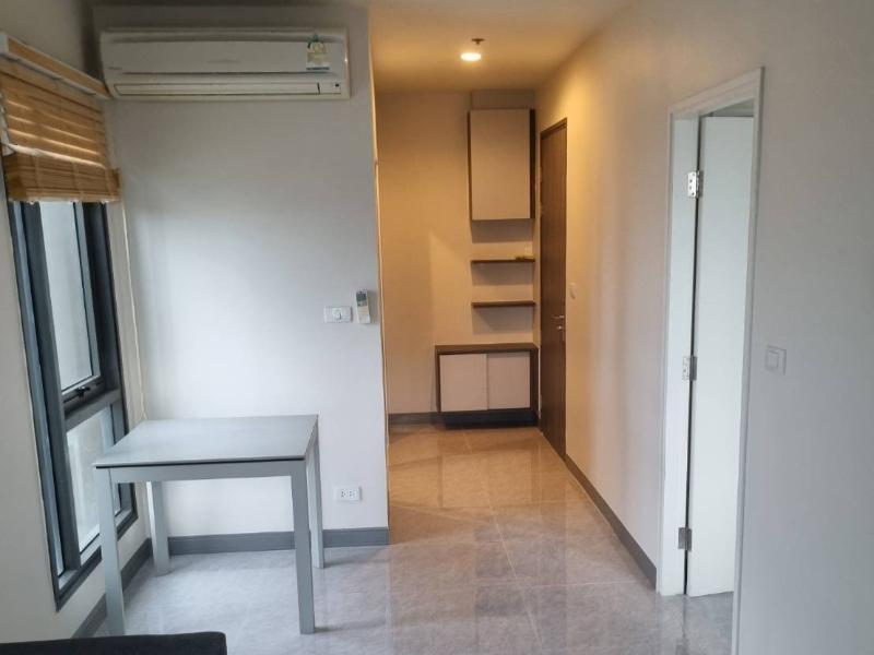 For SaleCondoRatchadapisek, Huaikwang, Suttisan : Condo For Sale Centric Ratchada - Huai Khwang 1 Bedroom 1 Bathroom 40 sqm