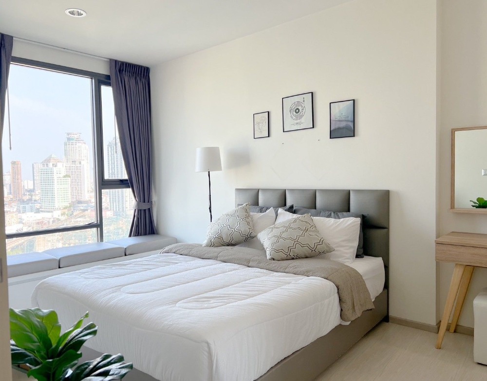 For SaleCondoSukhumvit, Asoke, Thonglor : Condo RHYTHM Sukhumvit 42, beautiful room, fully furnished, ready to sell