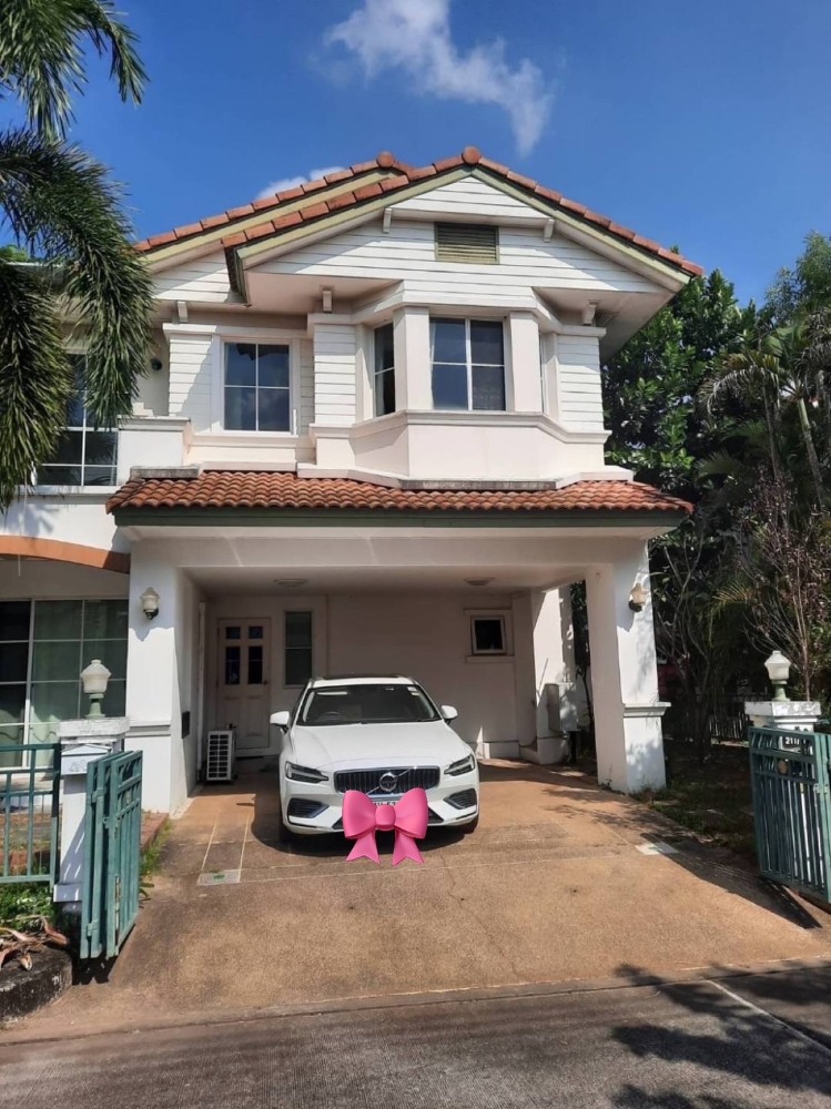 For RentHouseChiang Mai : House for rent in a quality project, Siwalee Khlong Chon (Mae Hia Zone) Very good rental price, with a large public park and lake